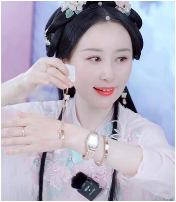 黄景瑜|舒畅怎么就不火了？这还要从她的家庭作坊和“三滴血事件”说起