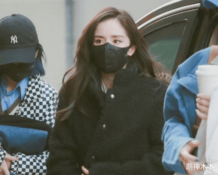 明星|超20位明星现身录制文联春晚，流量和当红小花齐聚，路透照片曝光