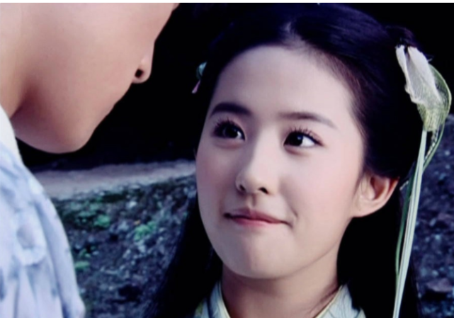 刘亦菲|明星生图多可怕?刘亦菲是不是得罪了摄影师?范冰冰还能艳压吗