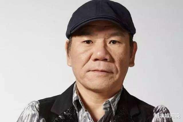 黄磊|知名歌手赵传正式承认离婚，结婚12年育有两子一女，前妻小其10岁