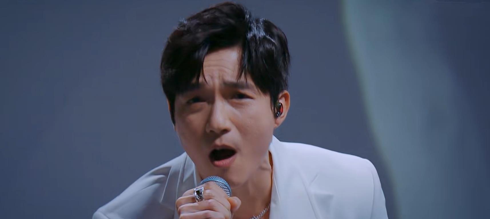 |《追光吧》评分出炉，4.5分显得尴尬，网友评论：第三季别做了