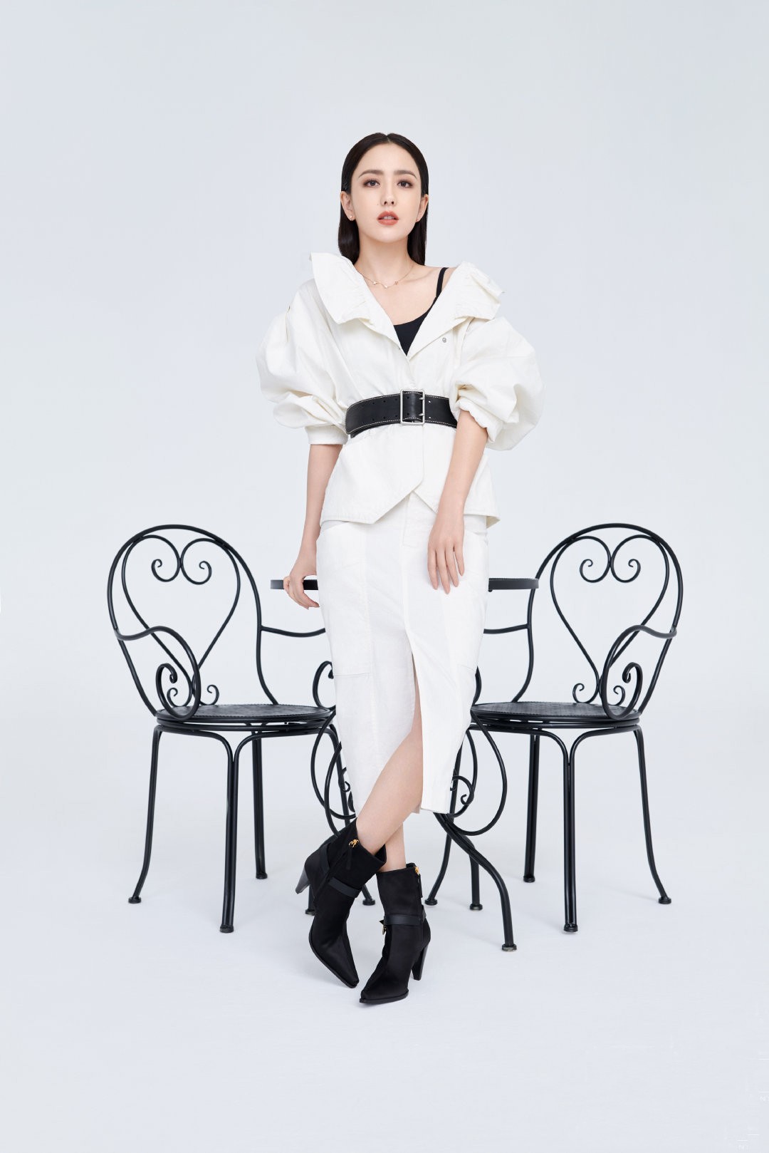 大表姐的时尚圈|有一种美叫“佟丽娅穿礼服”,造型优雅高级,看起来太养眼了