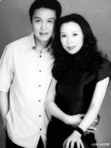 岳秀清|著名演员岳秀清：嫁吴刚30年生一明星儿子，把他宠成小公主