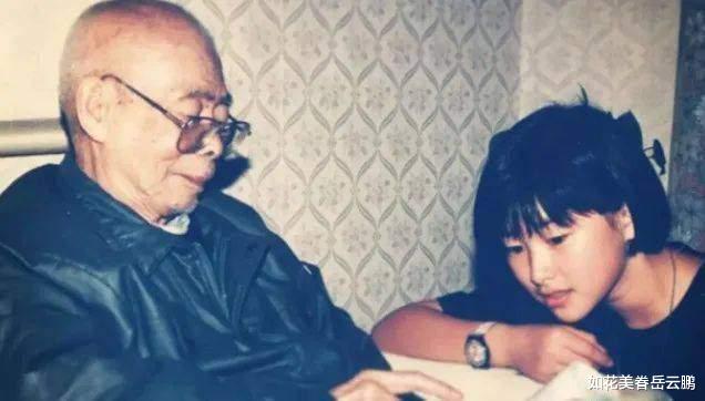 朱珠|当朱珠黄圣依同框，才发现名媛与阔太的区别，网友：朱珠底气更足