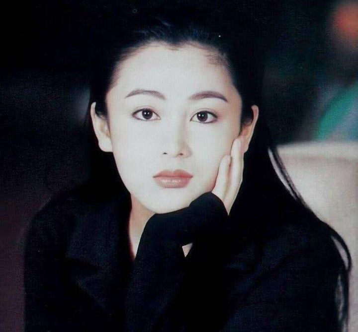 陈红|曾为张柏芝手撕吴君如，后将杨幂踢出京圈，陈红究竟凭的是什么？