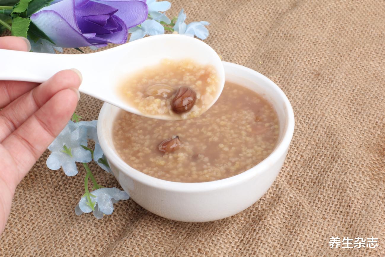 养生杂志 19岁少女甲状腺结节恶化,只因父母煮粥爱放1”物“,医生:无知害了孩子