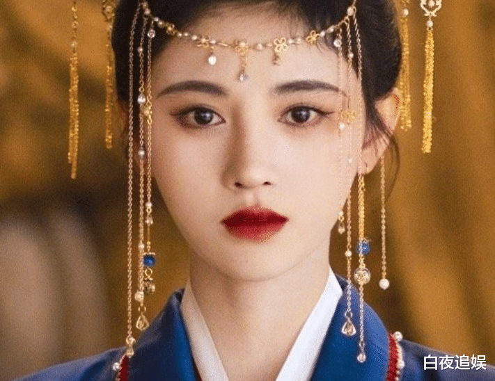 鞠婧祎|鞠婧祎《花戎》出路透，古装造型不再千篇一律，连眼妆也都换了