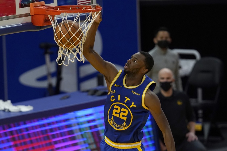 湖人隊|西部大亂！爵士重回第一，勇士沖進前八，湖人贏球老詹失算了