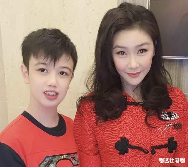 hanson|恭喜！TVB前著名女星养子换心手术后心脏病已痊愈，两母子相依为命十多年