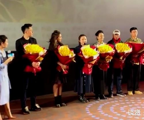 林妙可|21岁林妙可生图曝光,臃肿老气似大妈,圆脸发福头重脚轻