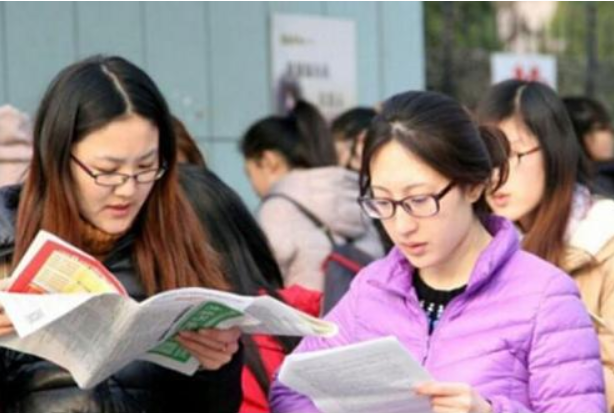 高校|教育部传来好消息，高校录取有“新规定”，2022届考生要知道