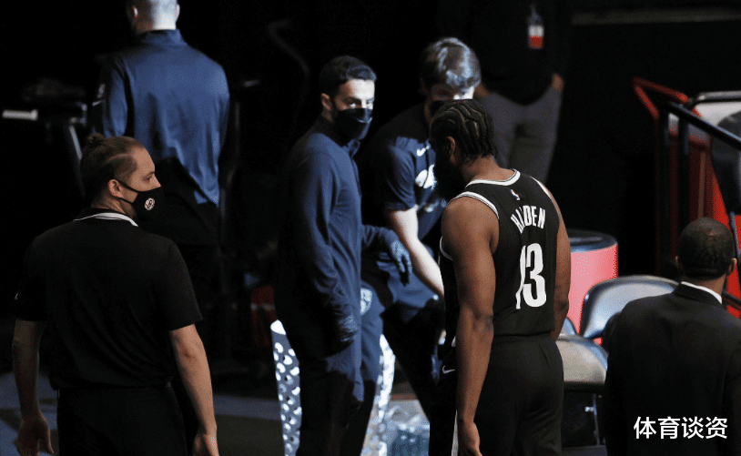 詹姆斯·哈登|8年铁人被用成玻璃人，对不起，谁也不能强迫你复出，才刚放弃1亿