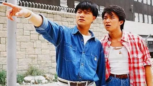 李兰迪|64岁万梓良不甘被埋没？直播官宣当导演拍电影，穿着更显“浮夸”