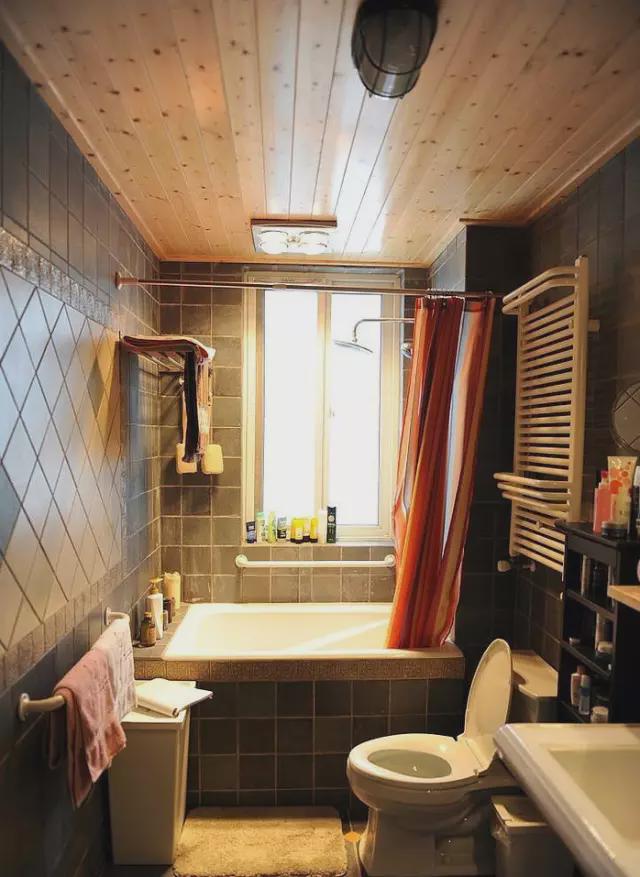 卫生间吊顶也很关键,教你挑选合适的卫生间吊顶