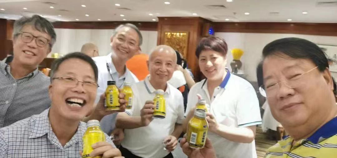 小柒育儿|心肝宝贝奖门人:是网络陪伴还是情色交易?别让游戏陪玩“玩过火”