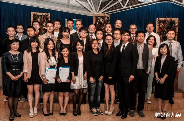 帅妈育儿经|大学生毕业后，“读研”还是“直接工作”，资深导师的话发人深省