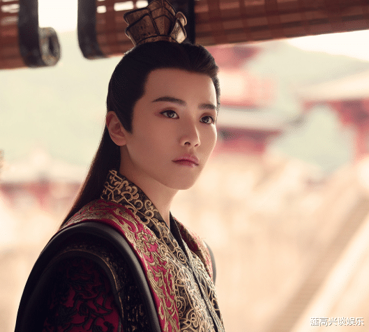 李小冉|她是《庆余年》最难请的演员，3次辞演2场加戏，却无人说她耍大牌