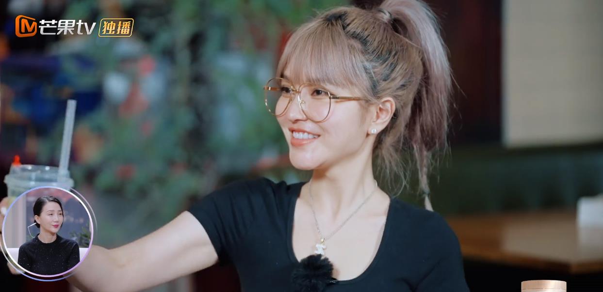 情话屋|《女儿们的恋爱4》周扬青约会陈瑞丰，满心欢喜，但男生另有目的