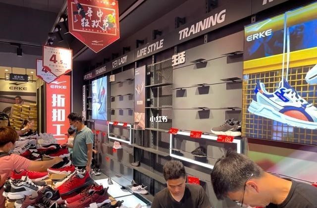 梵恩诗伊宁哥|鸿星尔克3天销量顶半年,库存被抢光,只因做了一次慈善捐款