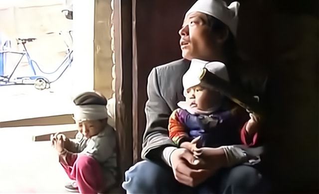 范旺旺|艾滋病有多可怕？一家五口4人患病，画面让人心酸不已