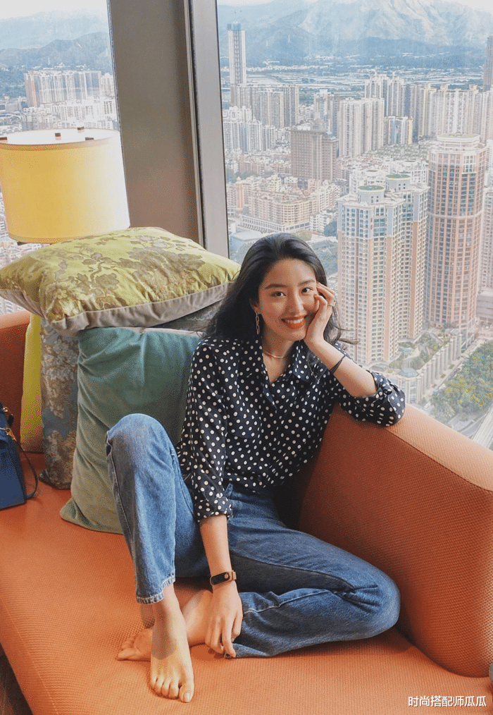 时尚搭配师瓜瓜 秋天,怎么才能显得有品位?学会穿“法式风”,轻松美得高级显贵