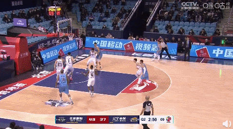 林书豪|终于等到！林书豪第一场就炸！99分干翻辽宁队！CBA整整等了他1年