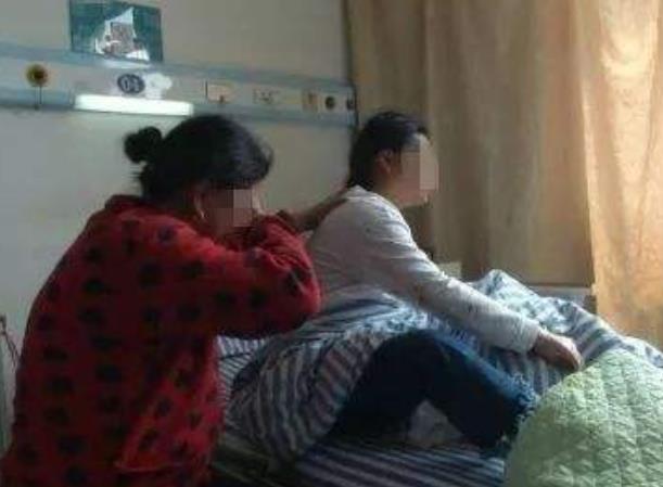 益叶春 33岁女子新婚夜死亡，丈夫说出原因后，医生怒斥：都是你的错