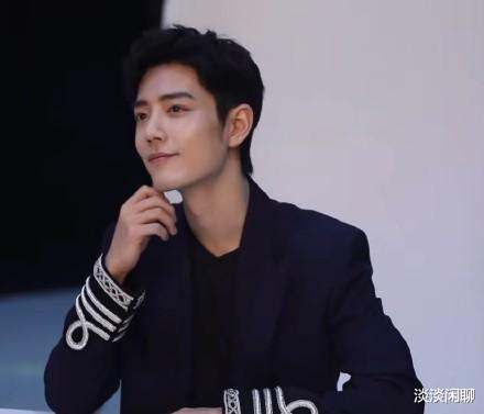 肖战|肖战与粉丝温馨分享日常！风骨！在每一张图，每一篇博文中！