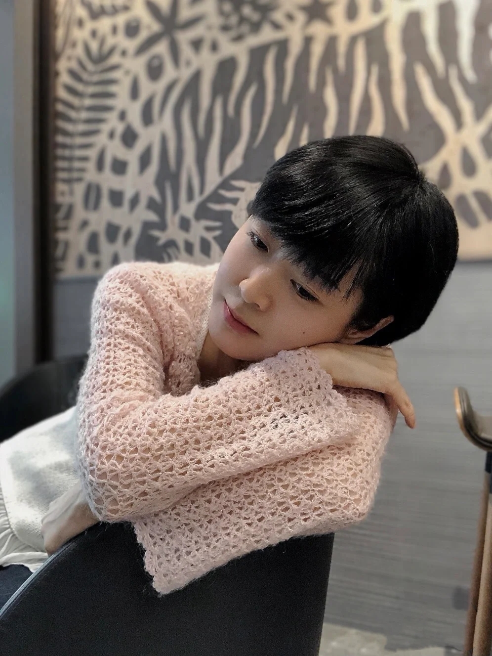 27君|想扮嫩，头型和穿着很重要！