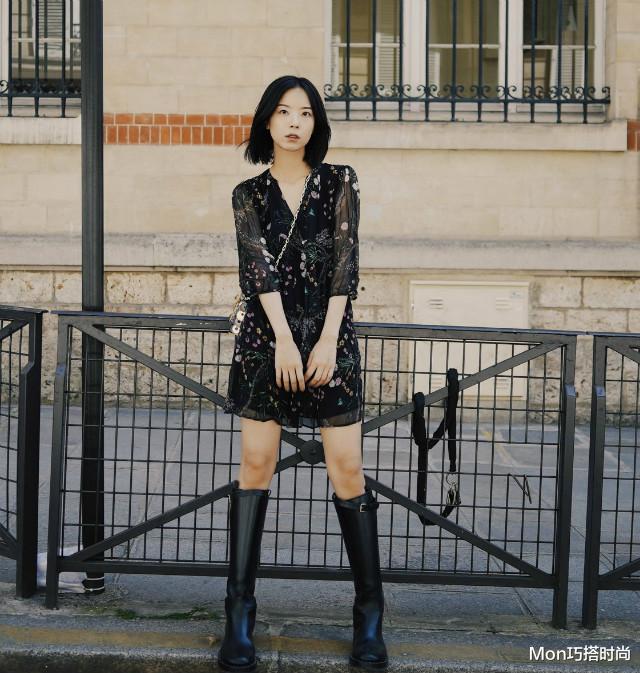 Mon巧搭时尚|40岁女人出门，最好少穿这3种“鞋子”，不仅廉价，上身还很掉价
