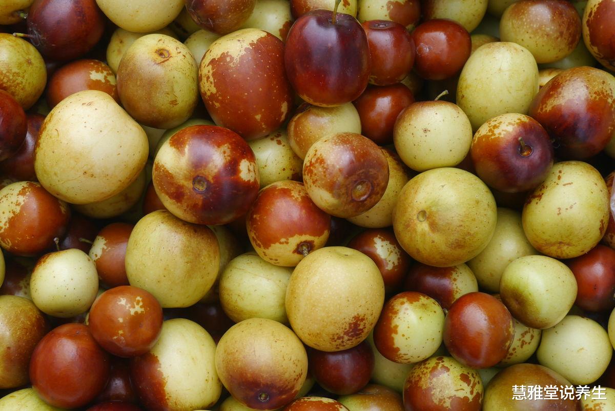 柿子|初冬时节，4种食物尽量少吃，对你健康过冬有好处