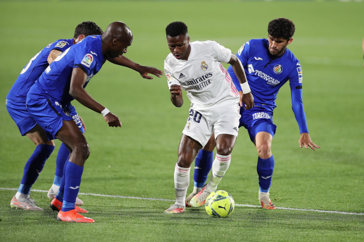 西甲|1.2足球賽事分析：西甲疫情嚴重依舊無法阻止皇馬拿分，格拉納達有望反客為主