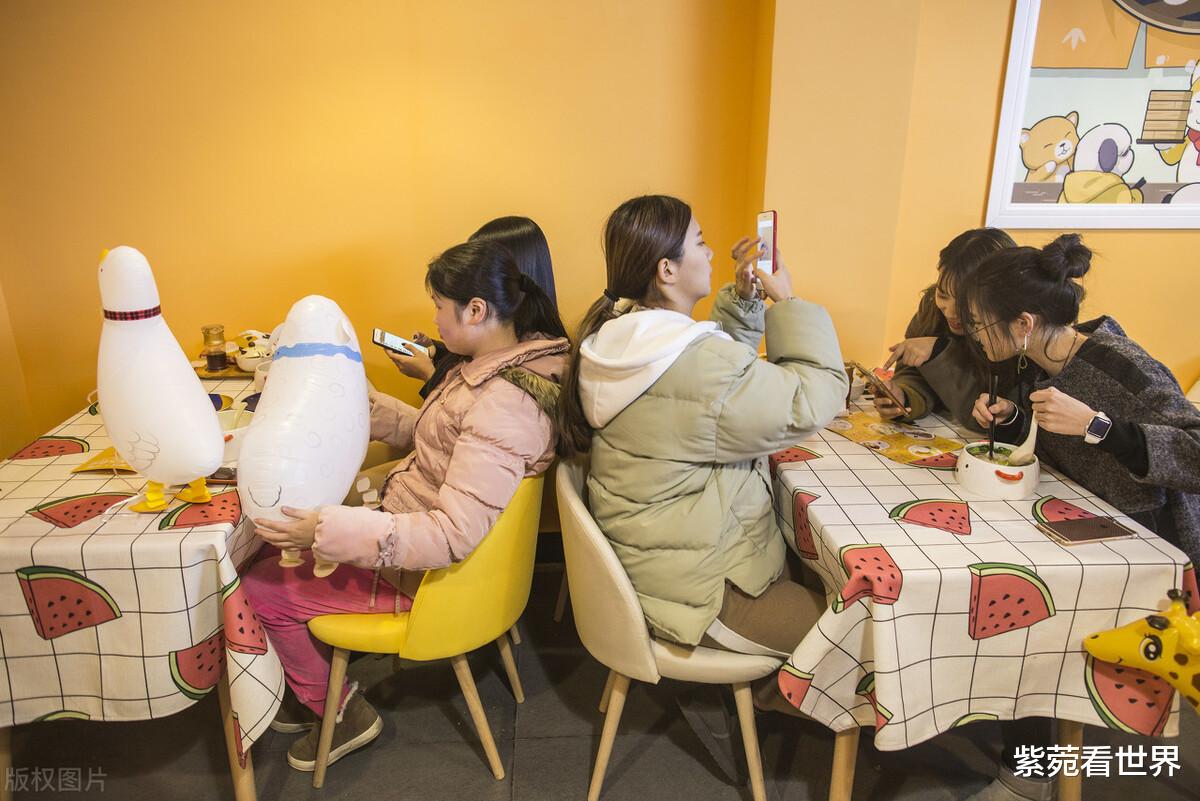 紫菀看世界 我被丧偶了，老公跟人家说，我老婆死了！这婚姻还能继续下去吗？