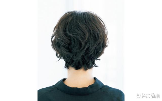 烫发|50代发型人气排行榜TOP5 远离“大妈”获得成熟魅力的“最新烫发”