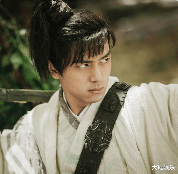 古装剧|国产古装丑男合集：长相普通偏要演绝世美男，心疼这届观众