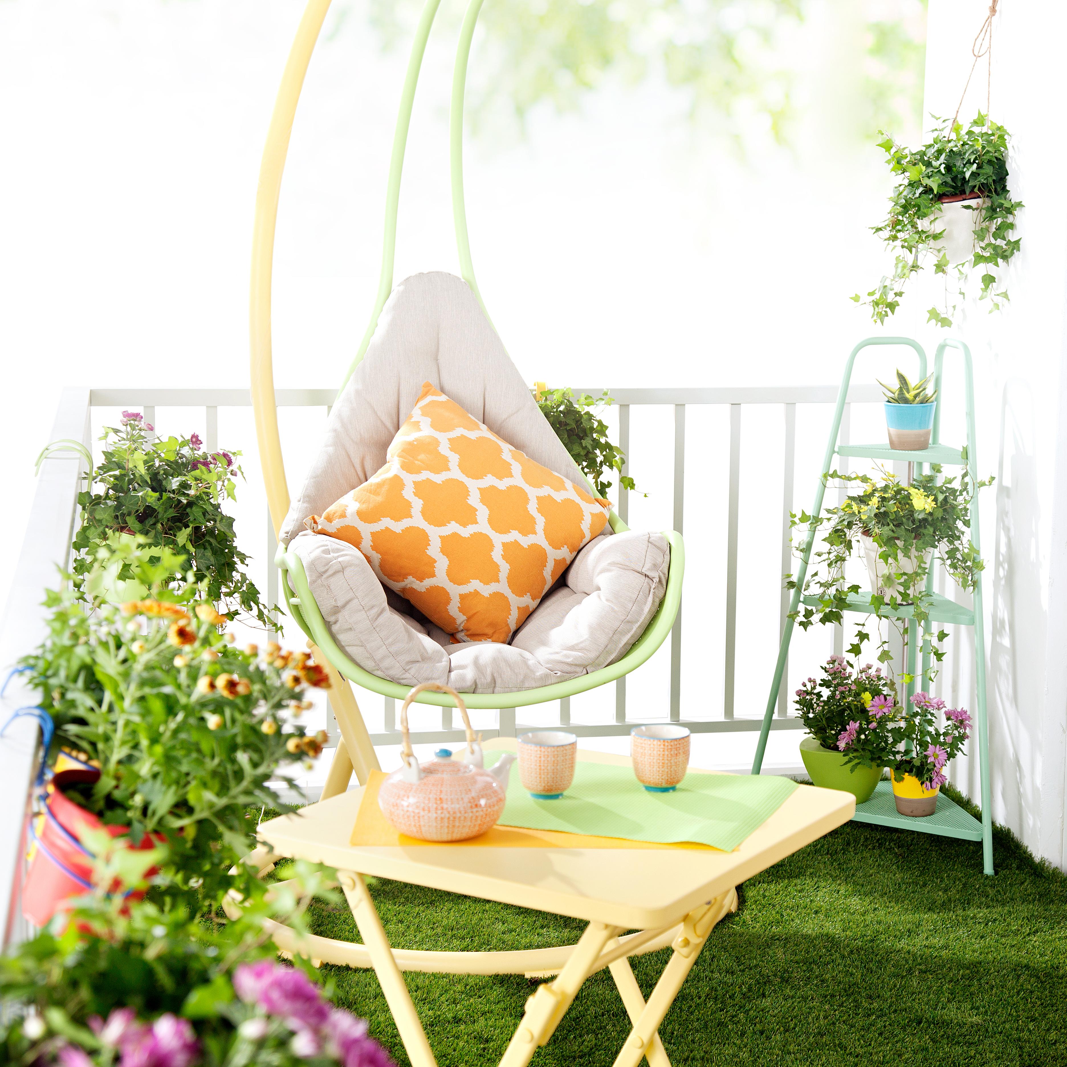 怎么用最少的钱做出一个漂亮又实用的阳台?