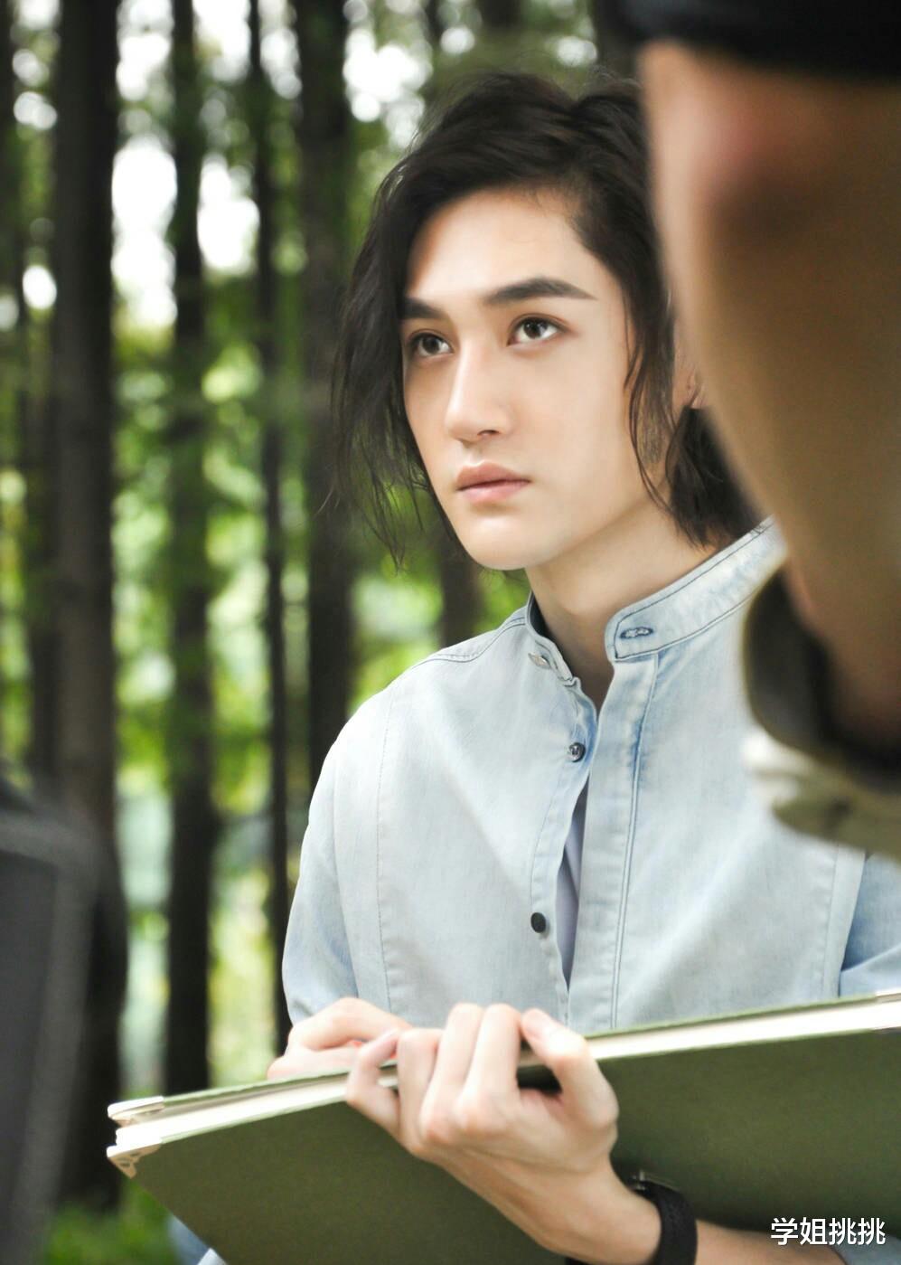 汪铎|这3位男明星总演“万年男二”，又帅又让人心疼