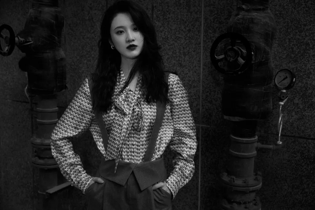 谋女郎|她算是史上最惨“谋女郎”了吧