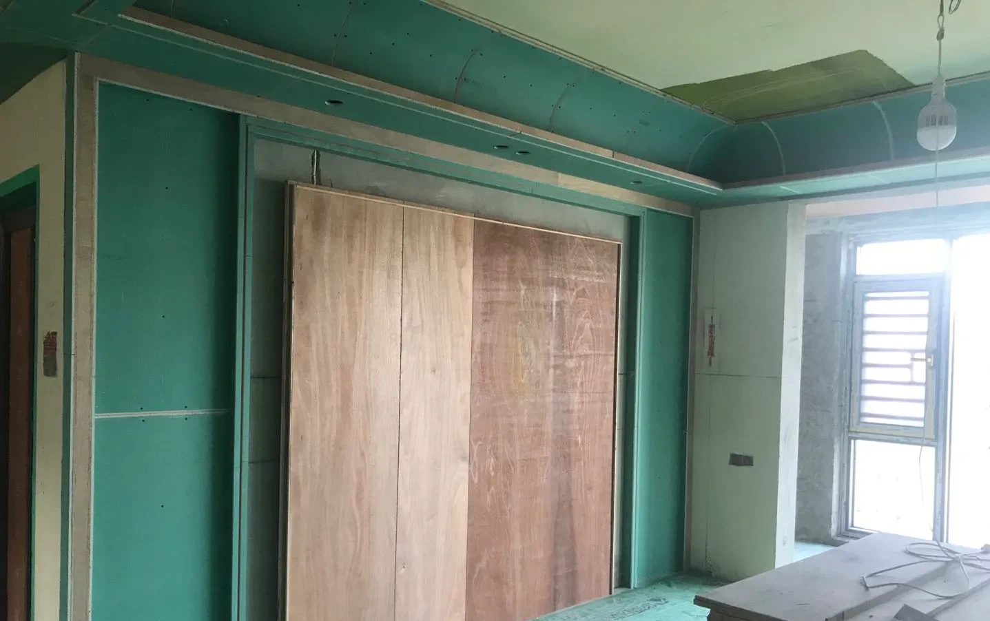 别信装修上的“鬼话”了,这几处没必要花大价钱,穷装反而更实用