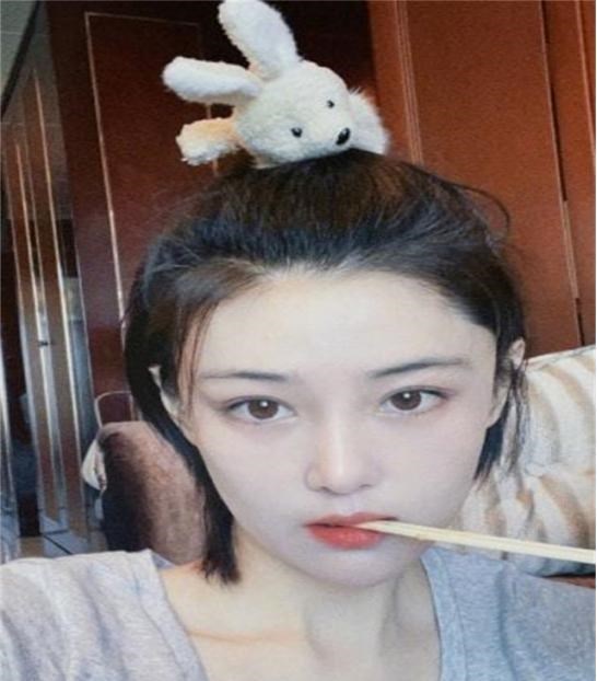 金泫雅 张馨予为新戏减肥，自曝体重106斤，自己做健康餐吃蔬菜不吃主食