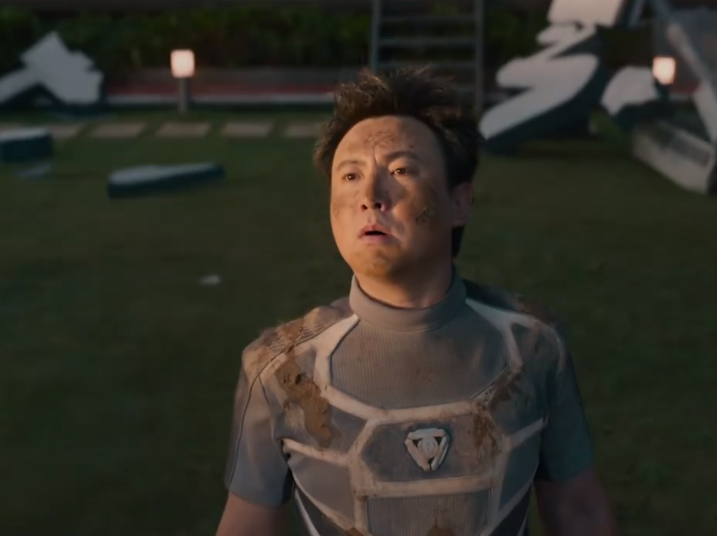 长津湖|4天才2000万，撞上《长津湖》，这部有五大男神的新片有点惨