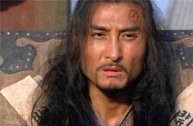 林冲|52岁“林冲”罕露面，为母亲庆八十大寿，犯错后感谢太太不离不弃