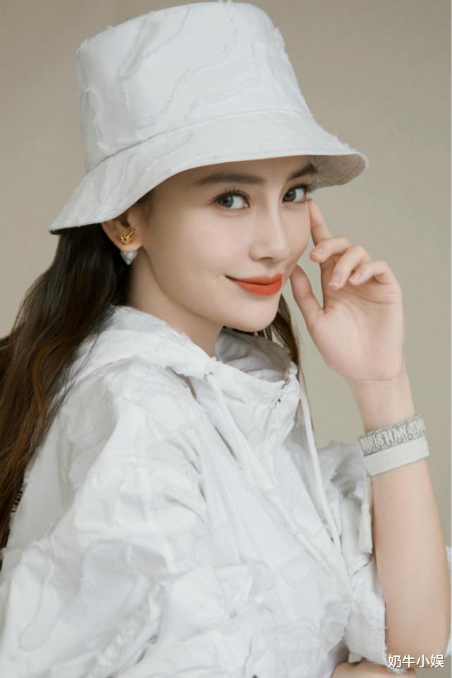 Angelababy|赵丽颖“哭了”，迪奥官宣Angelababy成首位中国区彩妆代言人
