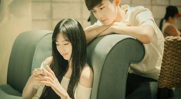 凤凰男|“她肚子藏不住，看谁急”，凤凰男坐地起价，女友给他上了一课