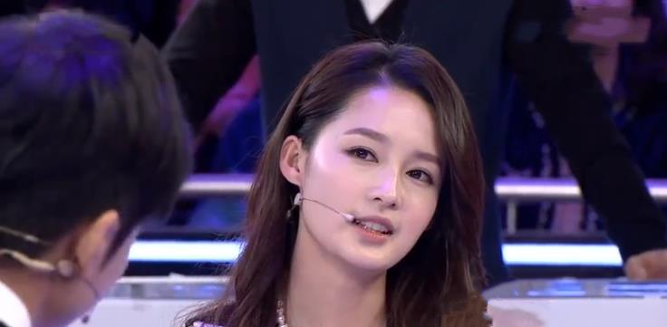 李沁|“反诈先锋”李沁:为帮好友被骗光片酬,后又被李易峰当众钓上钩