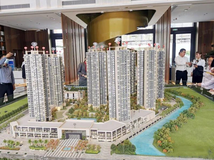 |去年买房今年后悔，入手深圳14号线“地铁口新房”，这波亏了