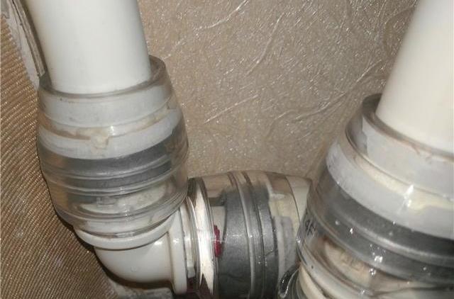 家居装修枣知道 家装改造暖气,选择PPR管还是选择铝塑复合管?要清楚各自优劣势