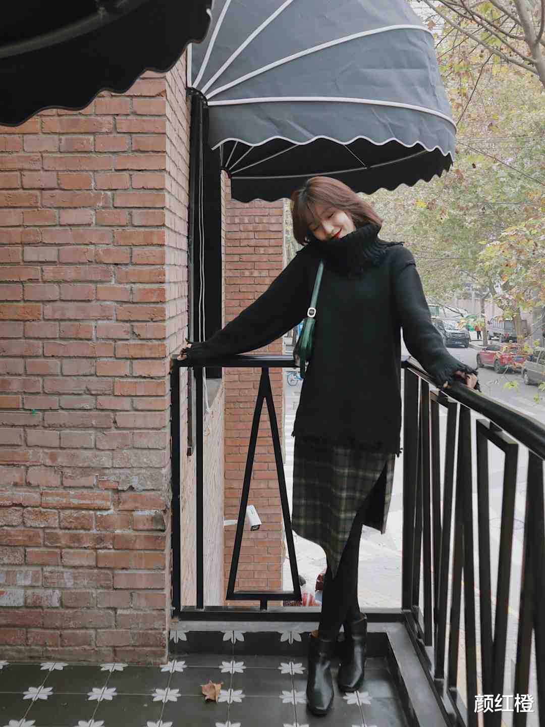 颜红橙 今年冬天裙装怎样选?码住这些高腰开叉裙,时髦精致又有气场