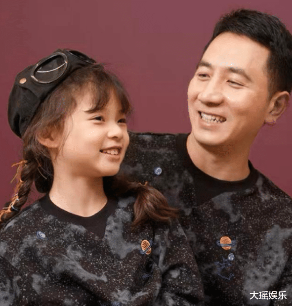 刘谦|林生斌先生的现任妻子终于露面，女方不仅年轻，而且非常的漂亮！