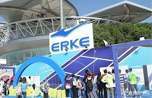 连体裤 从疯狂抢购到只想退货，鸿星尔克国货之路究竟有多难？